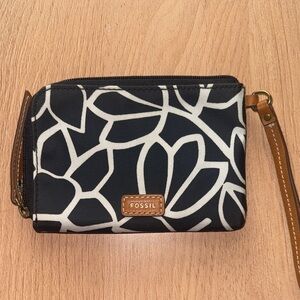 Fossil Wristlet NWT